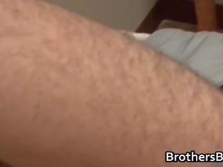Brothers erótico b-yfriend consigue johnson aspirado